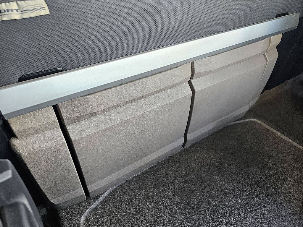 DAF XG 480 spoilers, skylights
