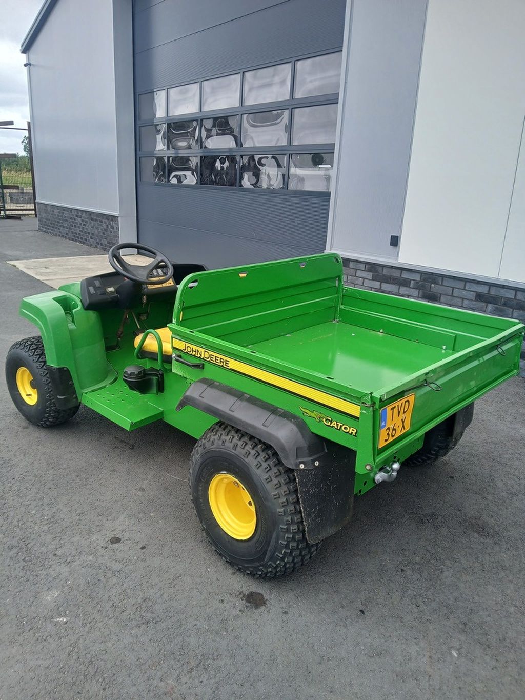 John deere Gator