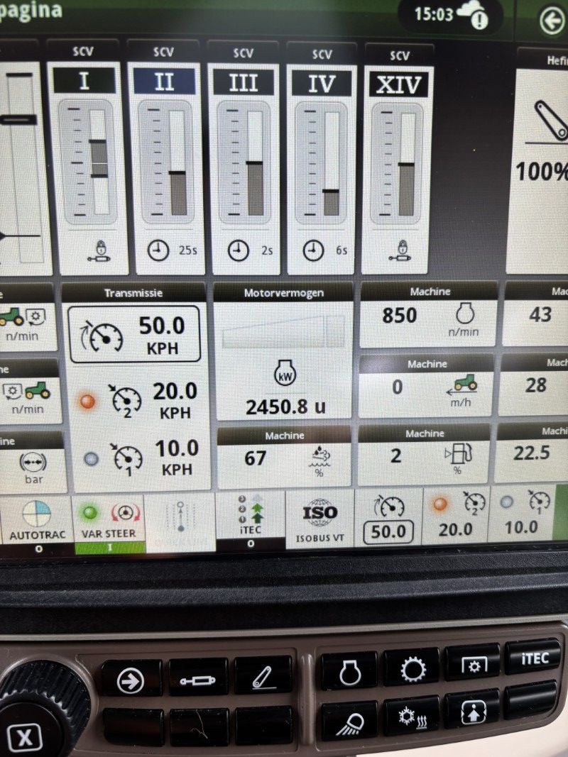 John Deere 6R215 CommandPro 50 KM
