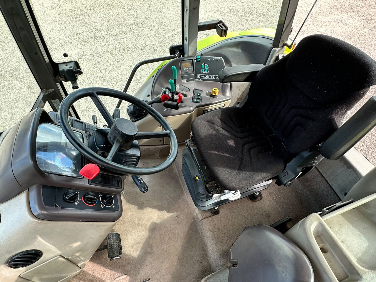 Claas Renault 546 RX