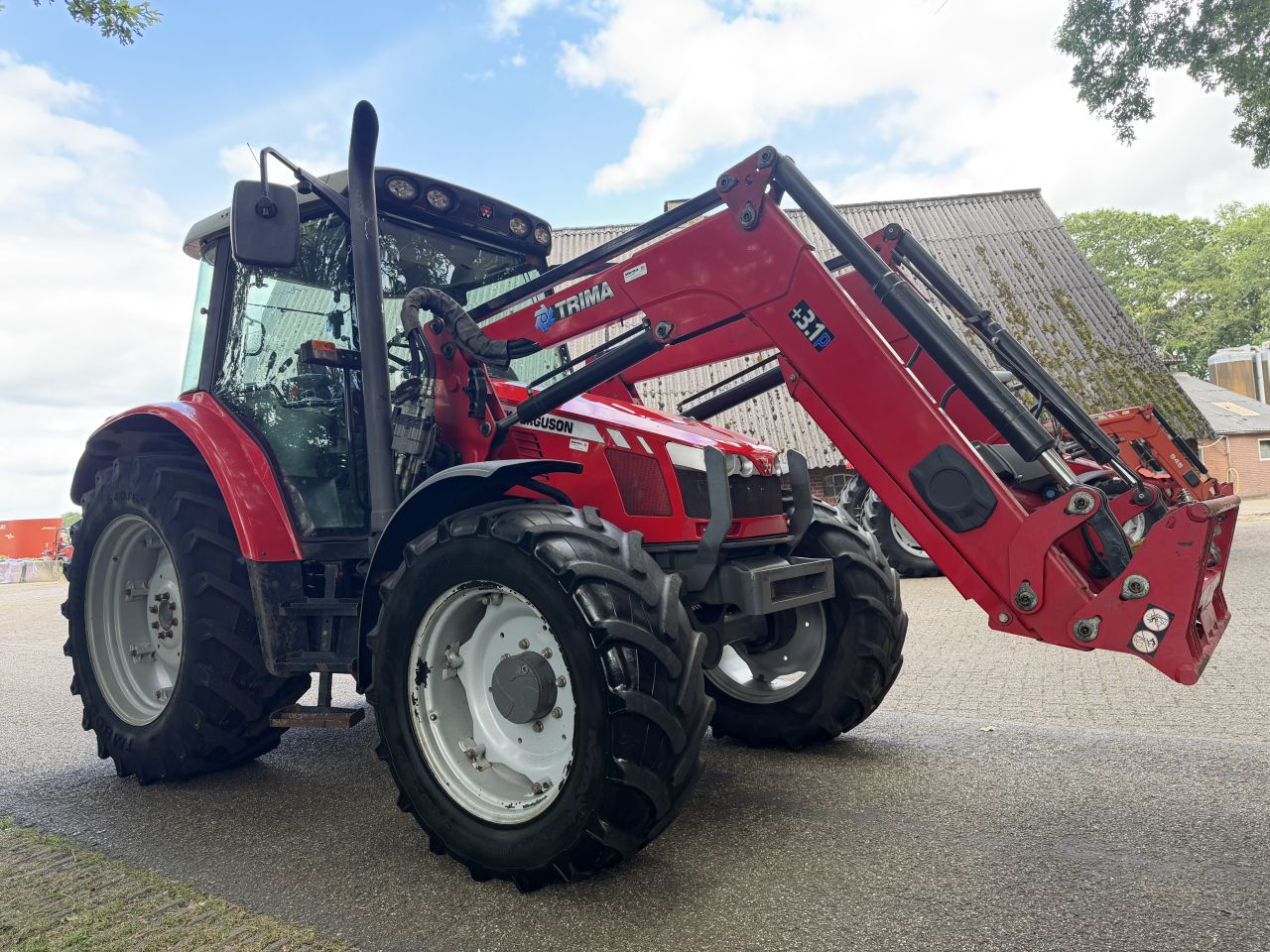 Massey Ferguson 5450 Dyna 4