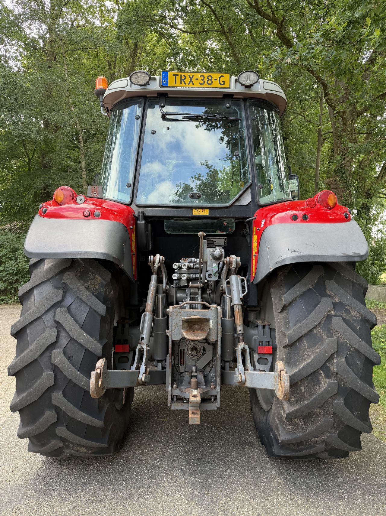 Massey Ferguson 5450 Dyna 4