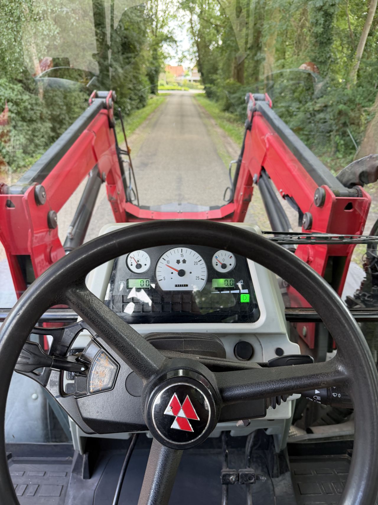 Massey Ferguson 5450 Dyna 4