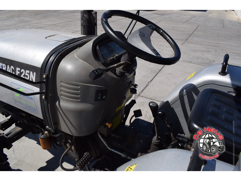 Eurotrac F25