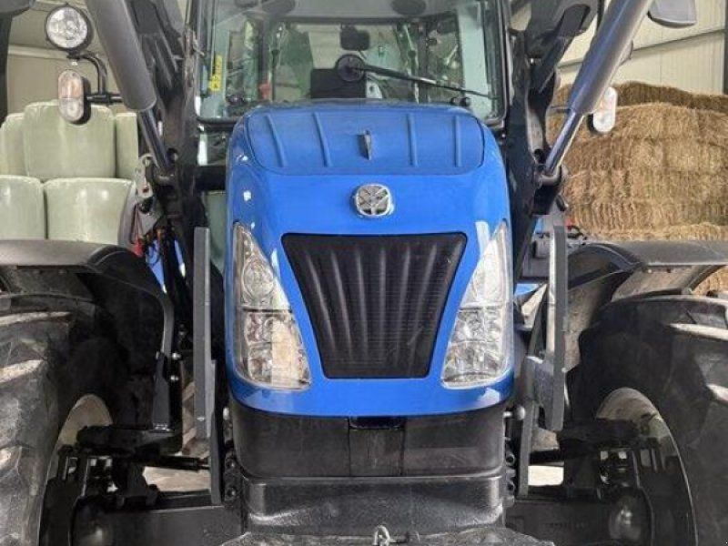 New Holland T 5.105
