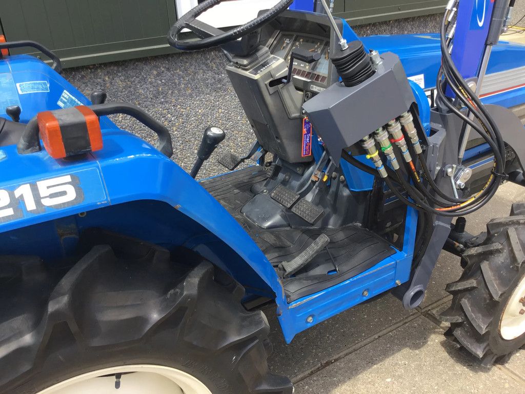Iseki Mini trekker Iseki TA215 met voorlader
