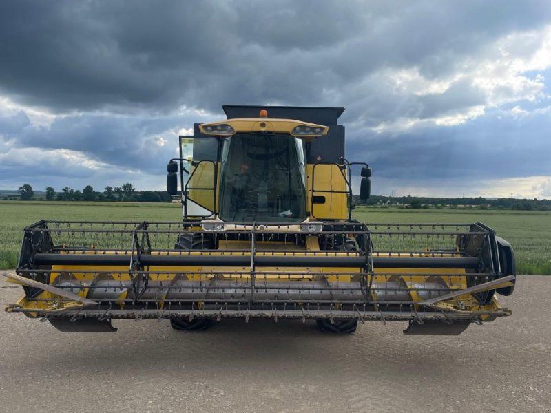 New Holland CS 660