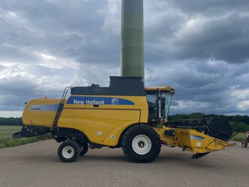New Holland CS 660