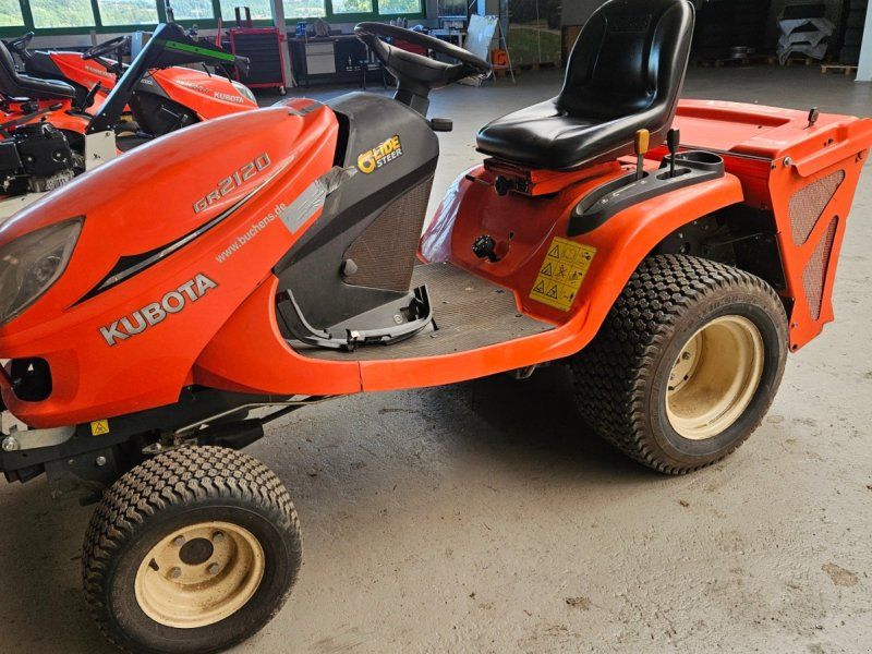 Kubota GR2120