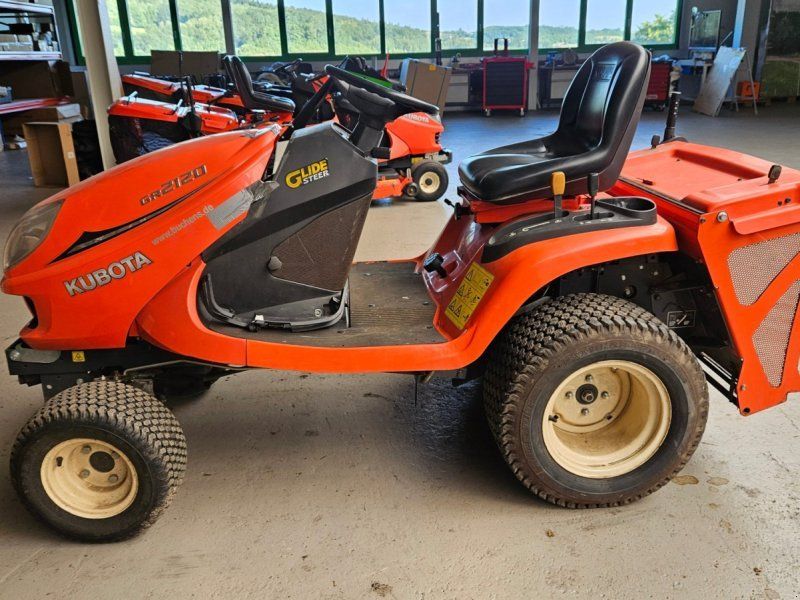 Kubota GR2120