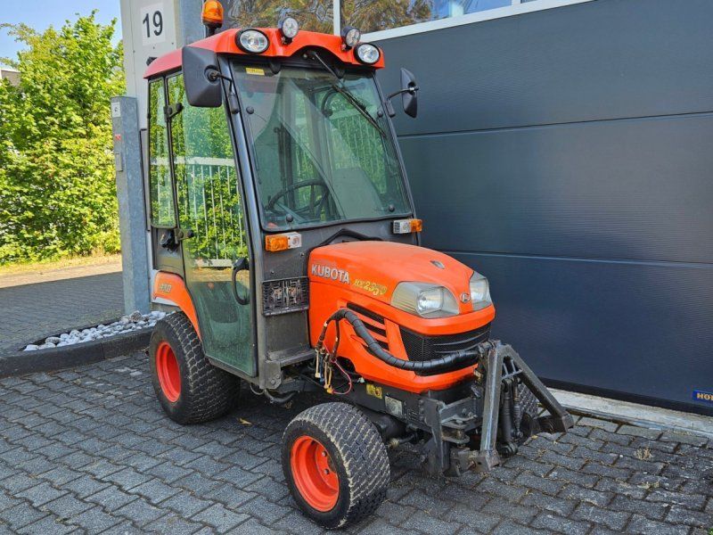 Kubota BX2350