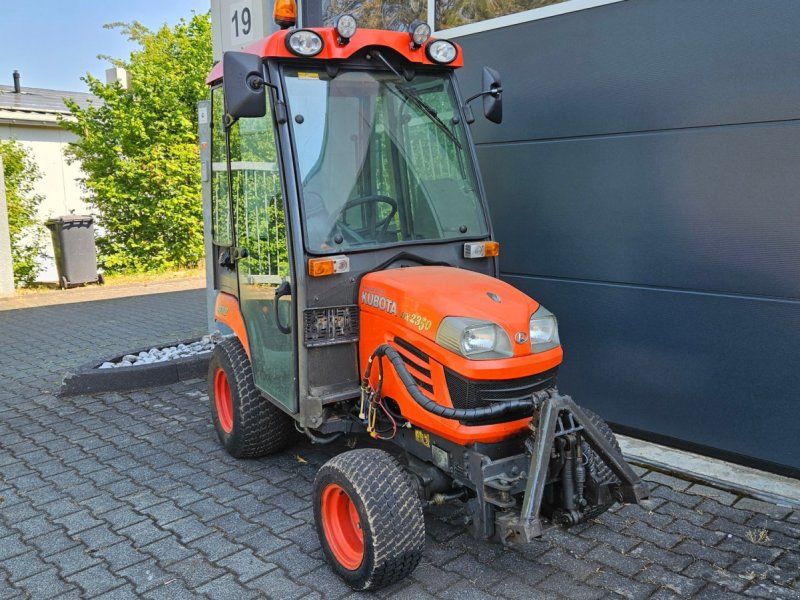 Kubota BX2350