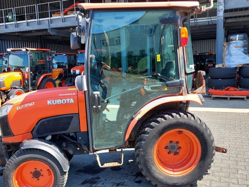 Kubota B2350