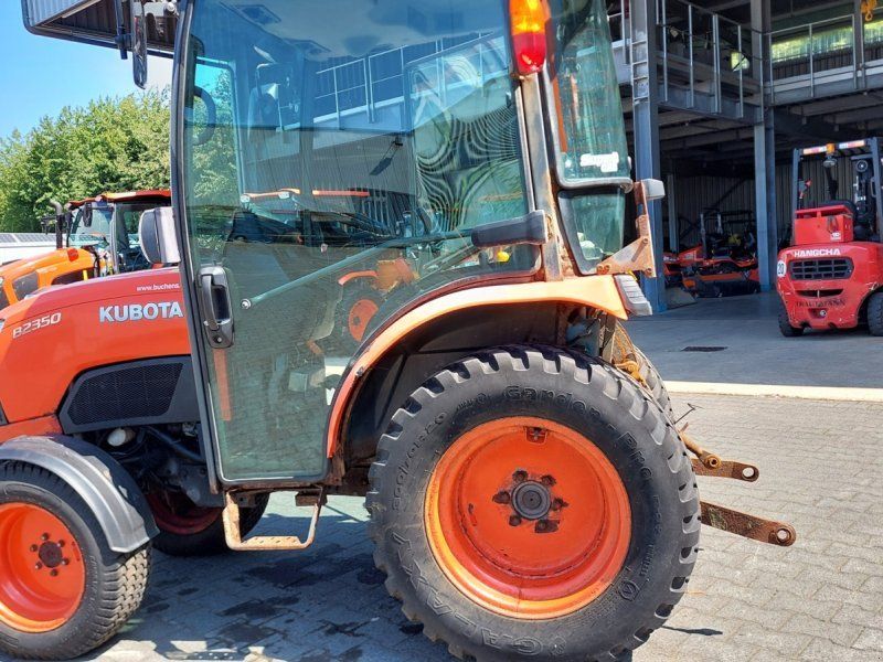 Kubota B2350