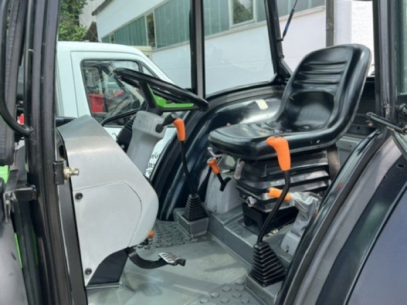 Deutz-Fahr Agrofarm 420