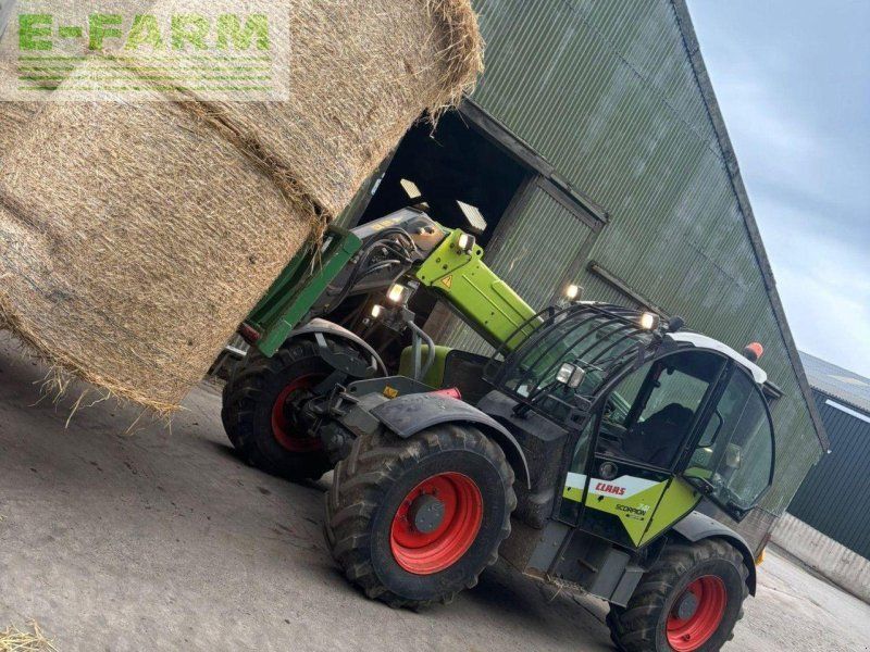 Claas SCORPION 741