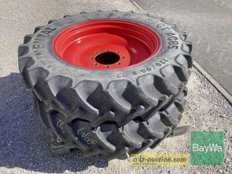 320/90R32 CONTI