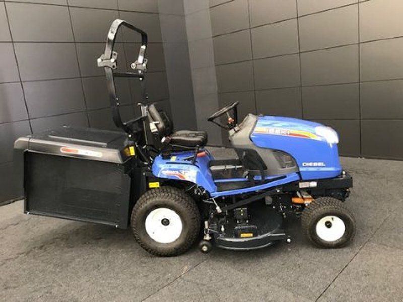 Iseki Rasen SXG326 Bodenentleerung 1,37m 27PS
