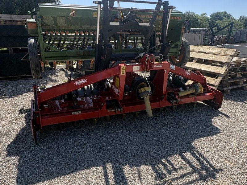 Amazone D8 Spezial mit Forigo Kreiselegge