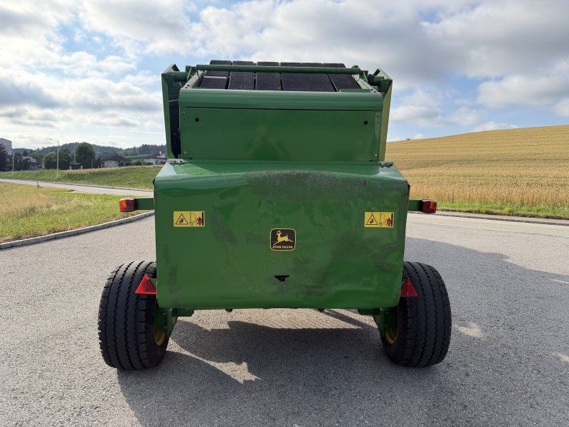John Deere 570