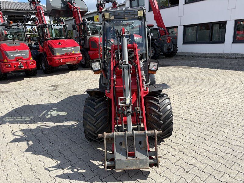 Weidemann 1355CX45 mit Kabine 3,2m Hubhöhe