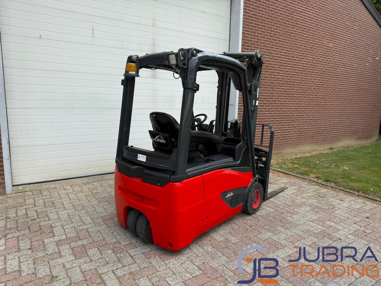 Linde E16-02 Electric Forklift | 2017 | 4065H | 1.6T | 4.6M