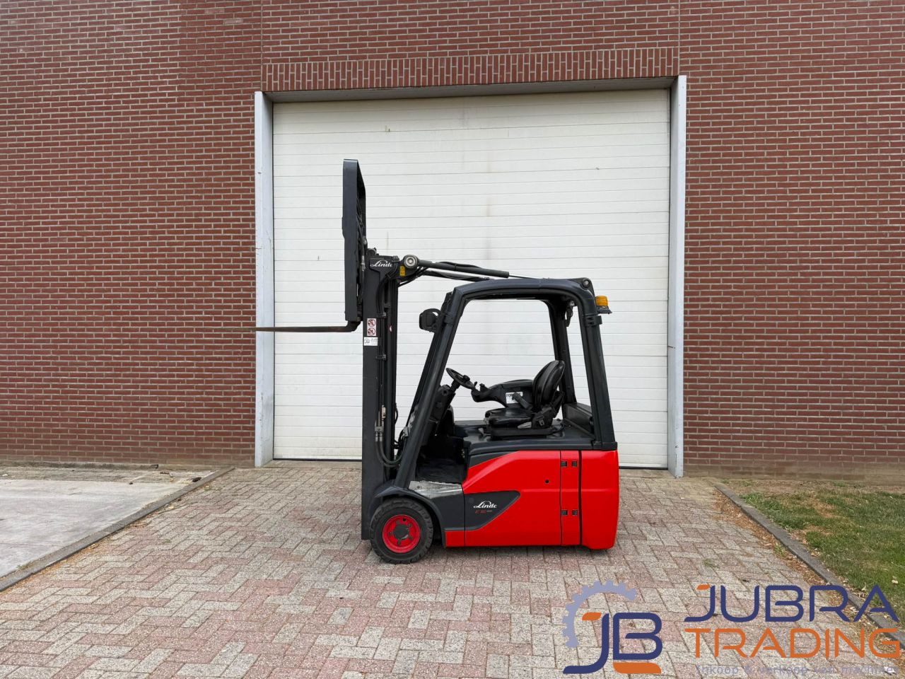 Linde E16-02 Electric Forklift | 2017 | 4065H | 1.6T | 4.6M