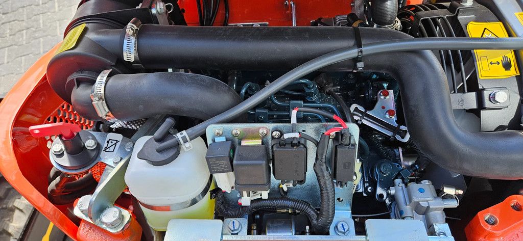 Rhinoceros XN12-9 powered by KUBOTA