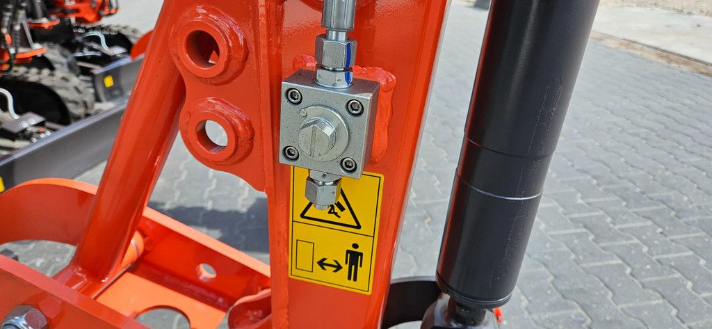 Rhinoceros XN12-9 powered by KUBOTA