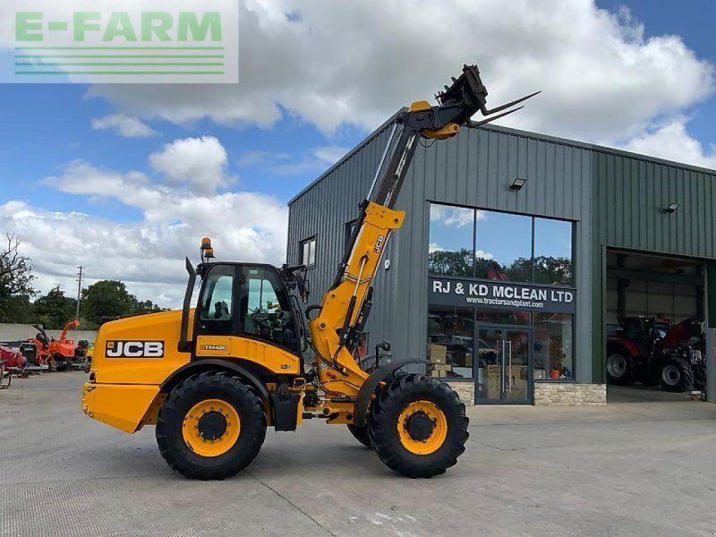JCB tm420 pivot steer telehandler (st26845)