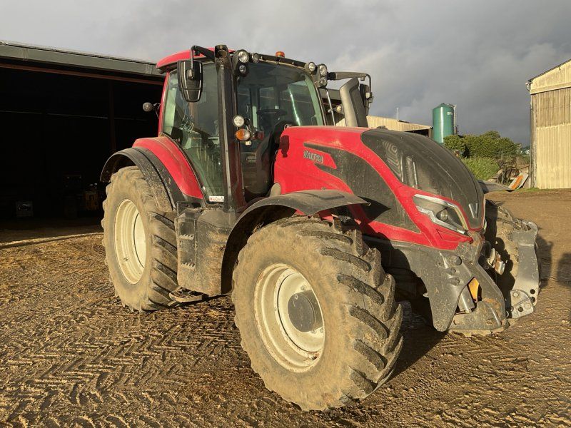 Valtra T 145