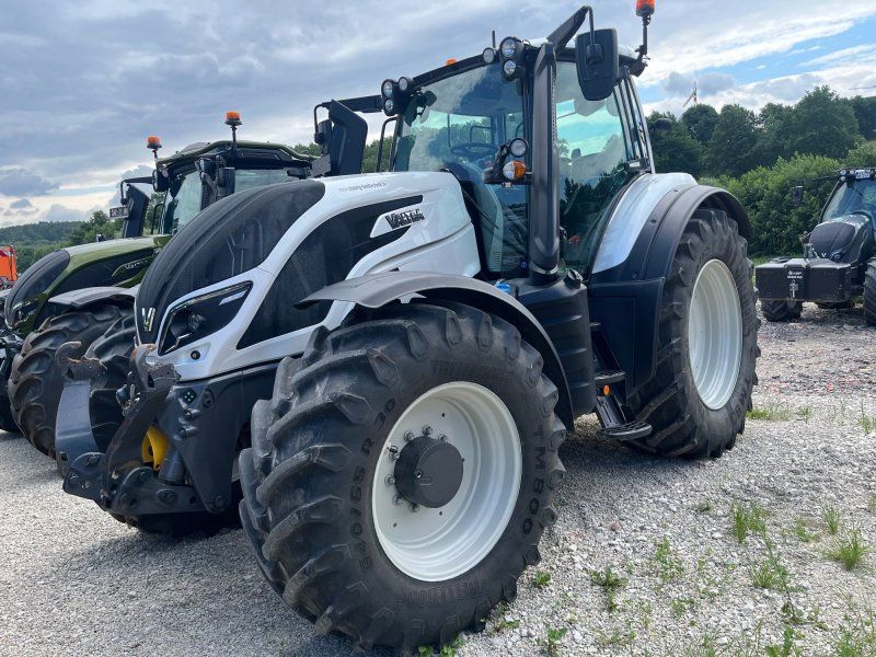 Valtra T 174 D