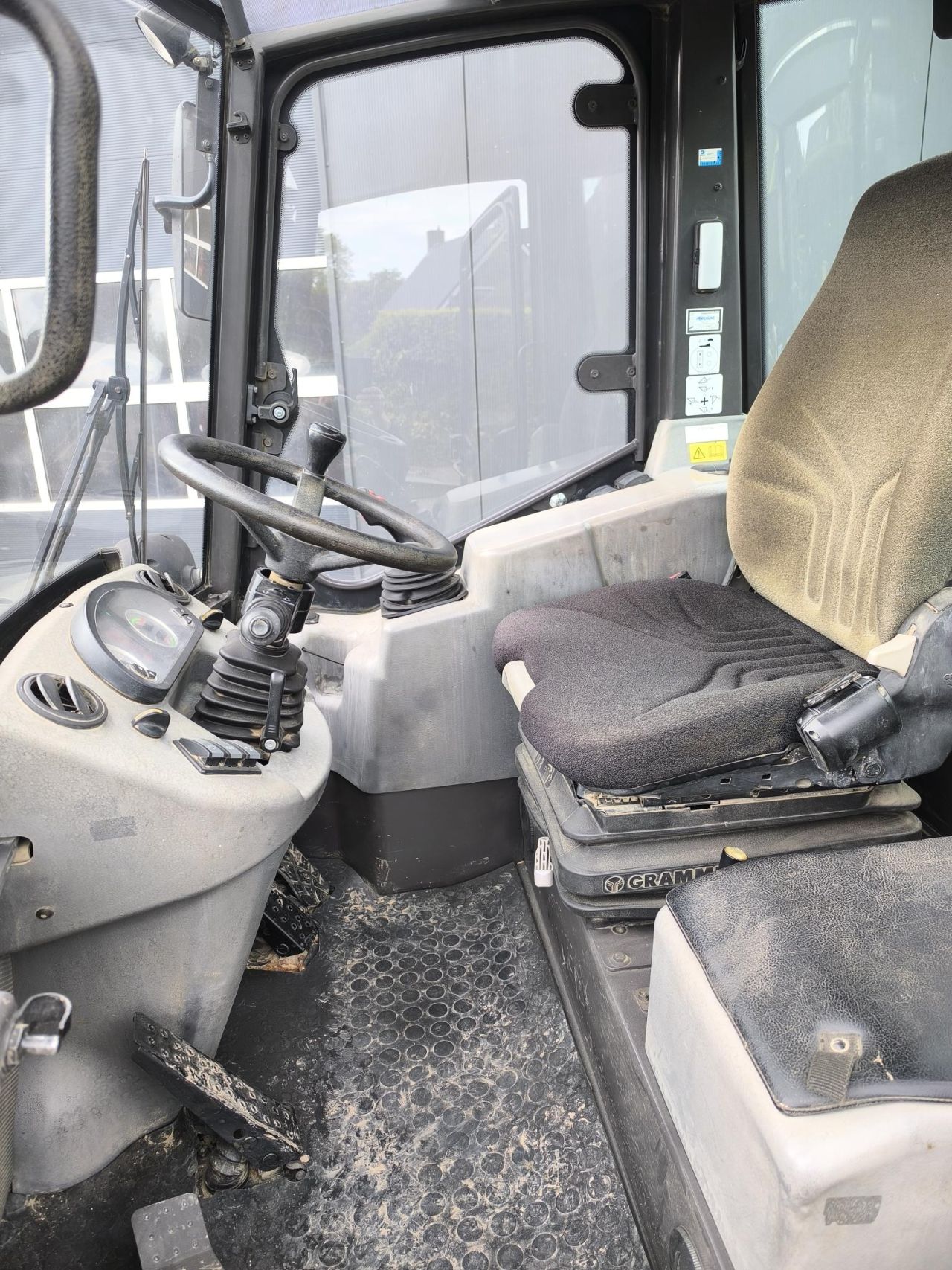 MECALAC AS700