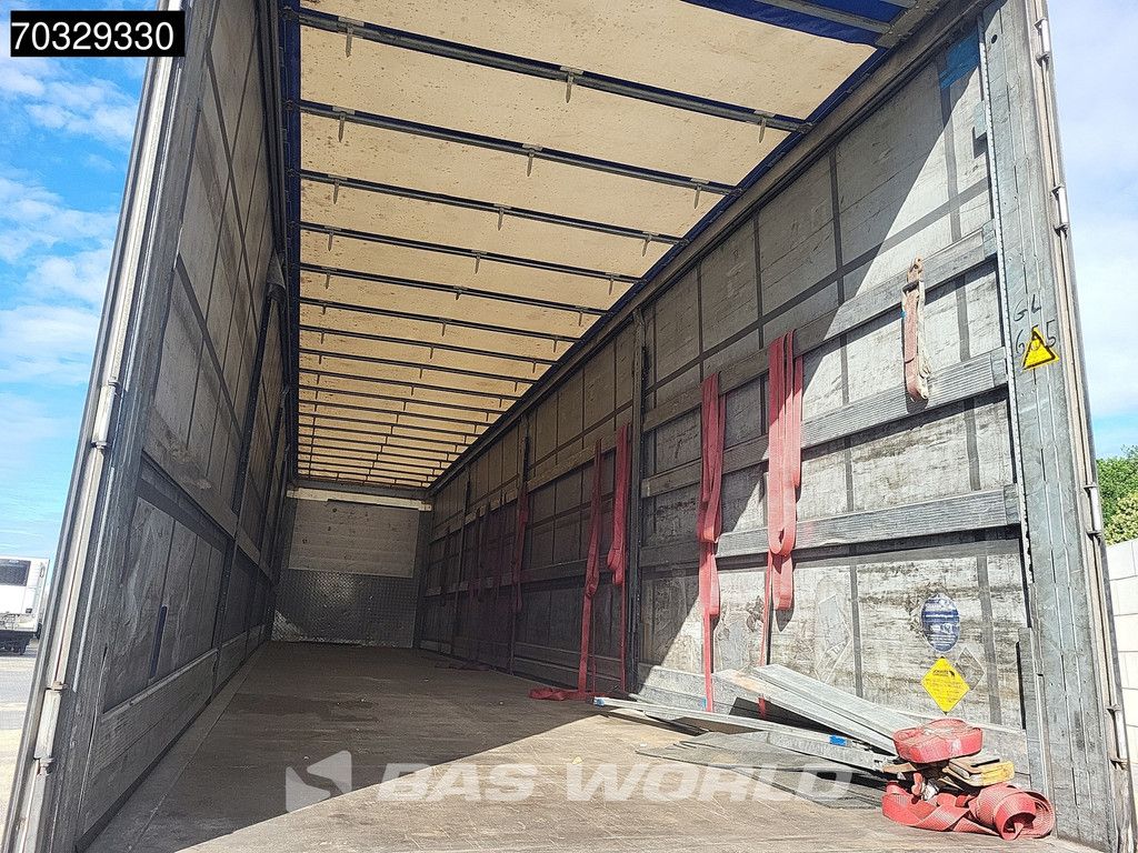 Schmitz SCB*S3T Sliding Roof