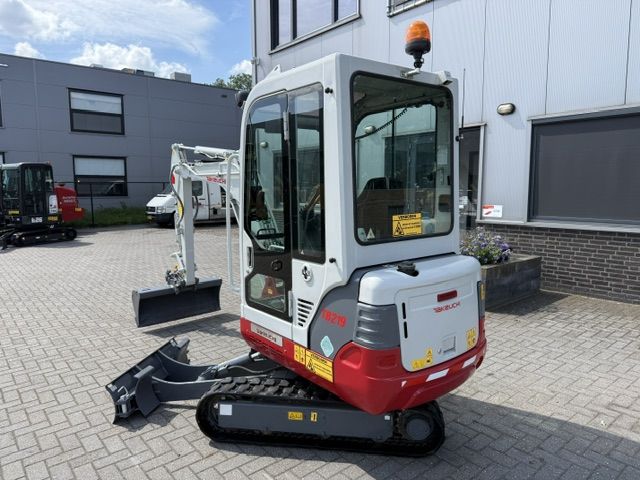 Takeuchi TB219 bj21 2T Minigraver Minikraan CAT KUBOTA ZGST