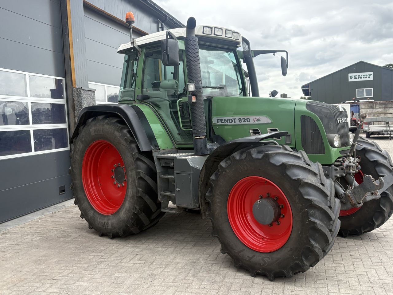 Fendt 820 Vario tms