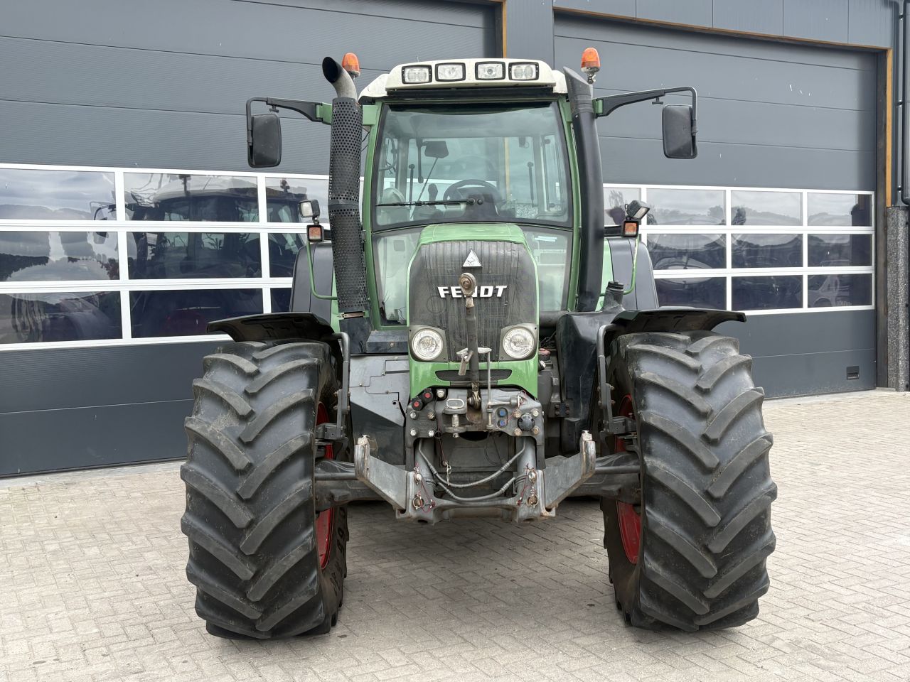 Fendt 820 Vario tms