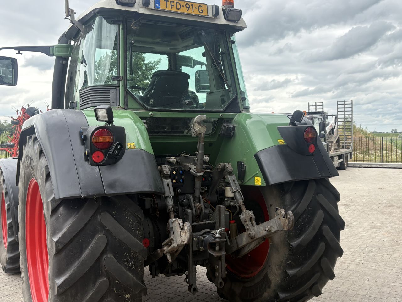 Fendt 820 Vario tms