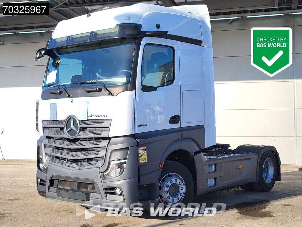 Mercedes Actros 1845 4X2 BigSpace Retarder 2x Tanks Standklima Navi