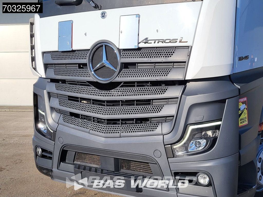 Mercedes Actros 1845 4X2 BigSpace Retarder 2x Tanks Standklima Navi