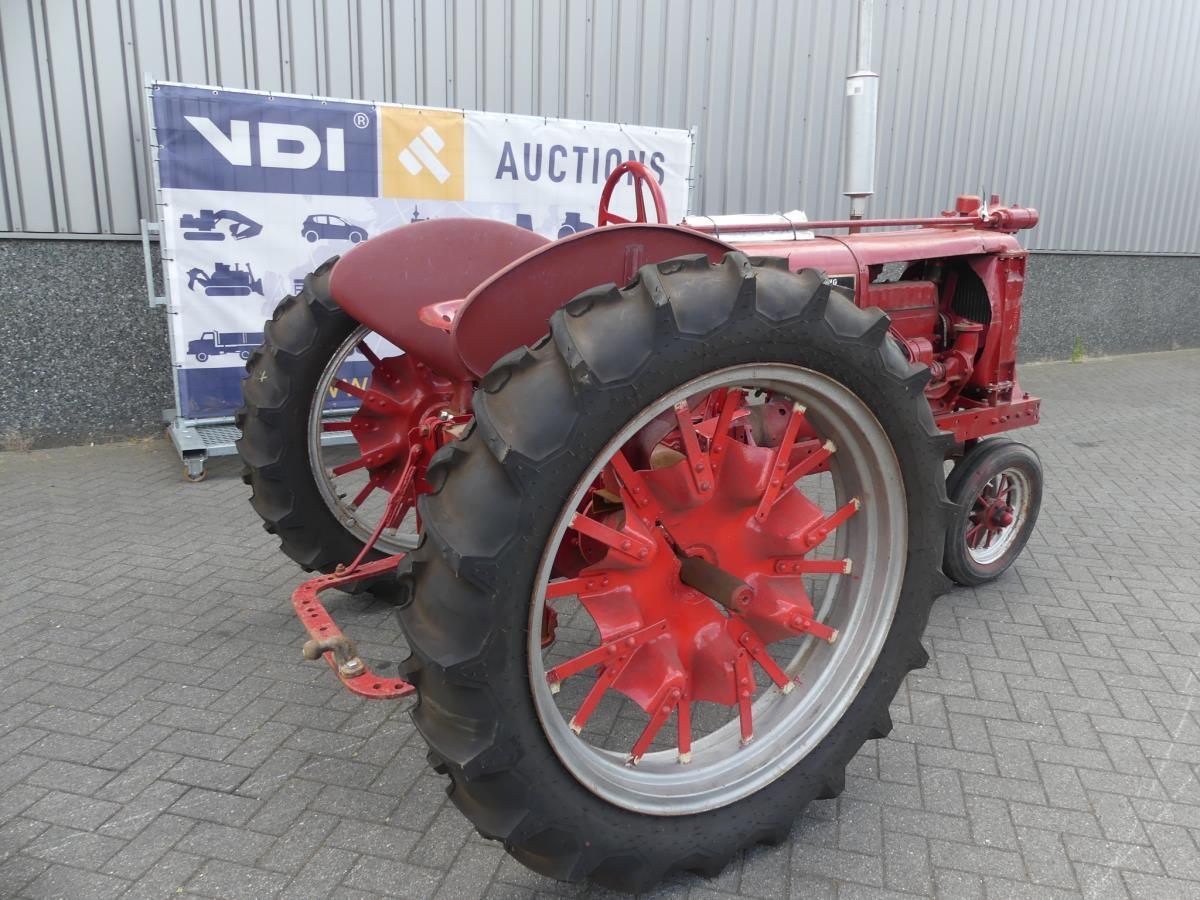 Farmall F 12