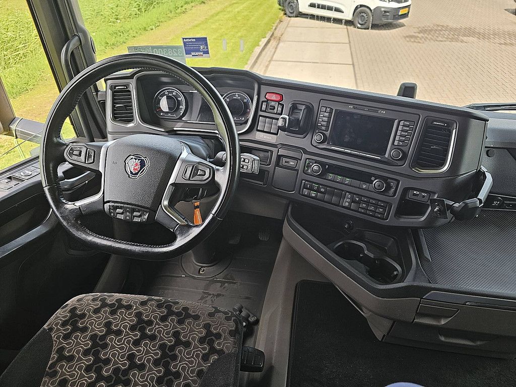SCANIA R450