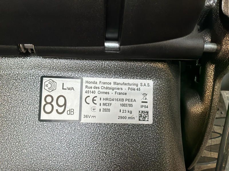 2020 Honda HRG416 XB Cordless Lawn Mower (Unused)