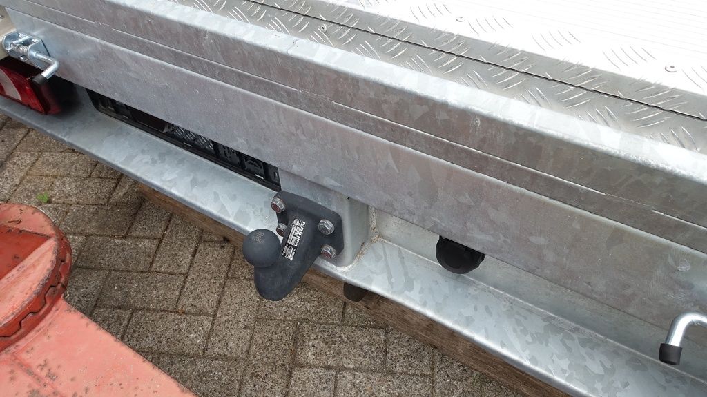 Faustmann Nog 1x Oprijlaadbak met lier 520x210 Cm