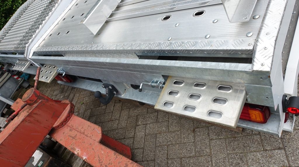 Faustmann Nog 1x Oprijlaadbak met lier 520x210 Cm