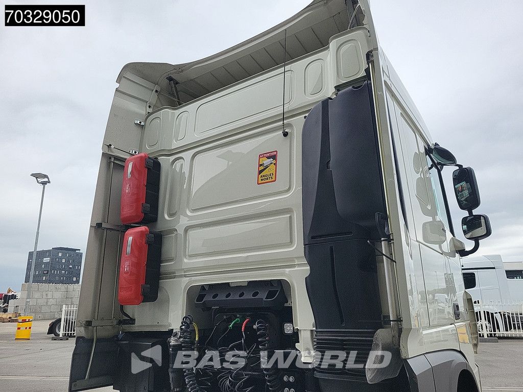 DAF XF 4X2 SC 2x Tanks Standklima ACC