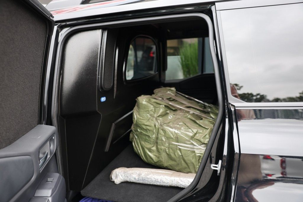 Toyota Landcruiser 250 2.8 D-4D 5DRS PROFESSIONAL A/T VAN