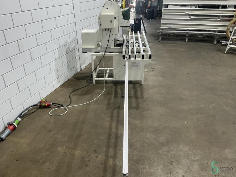Dowel drilling machines/row drilling machines Grass Multipress 2011