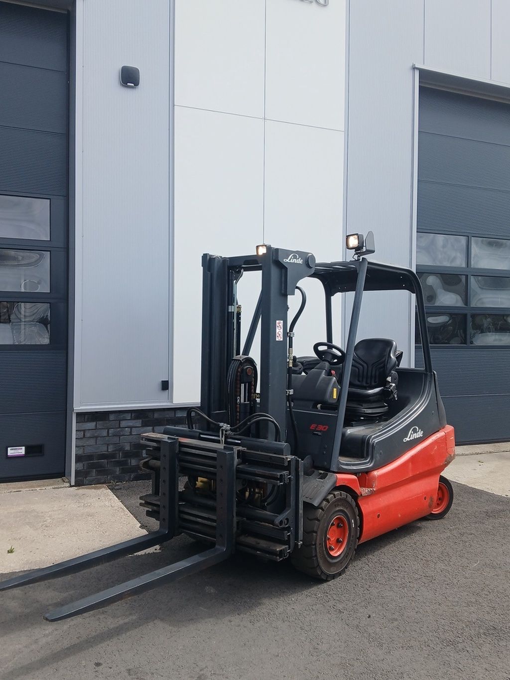 Linde E30/02