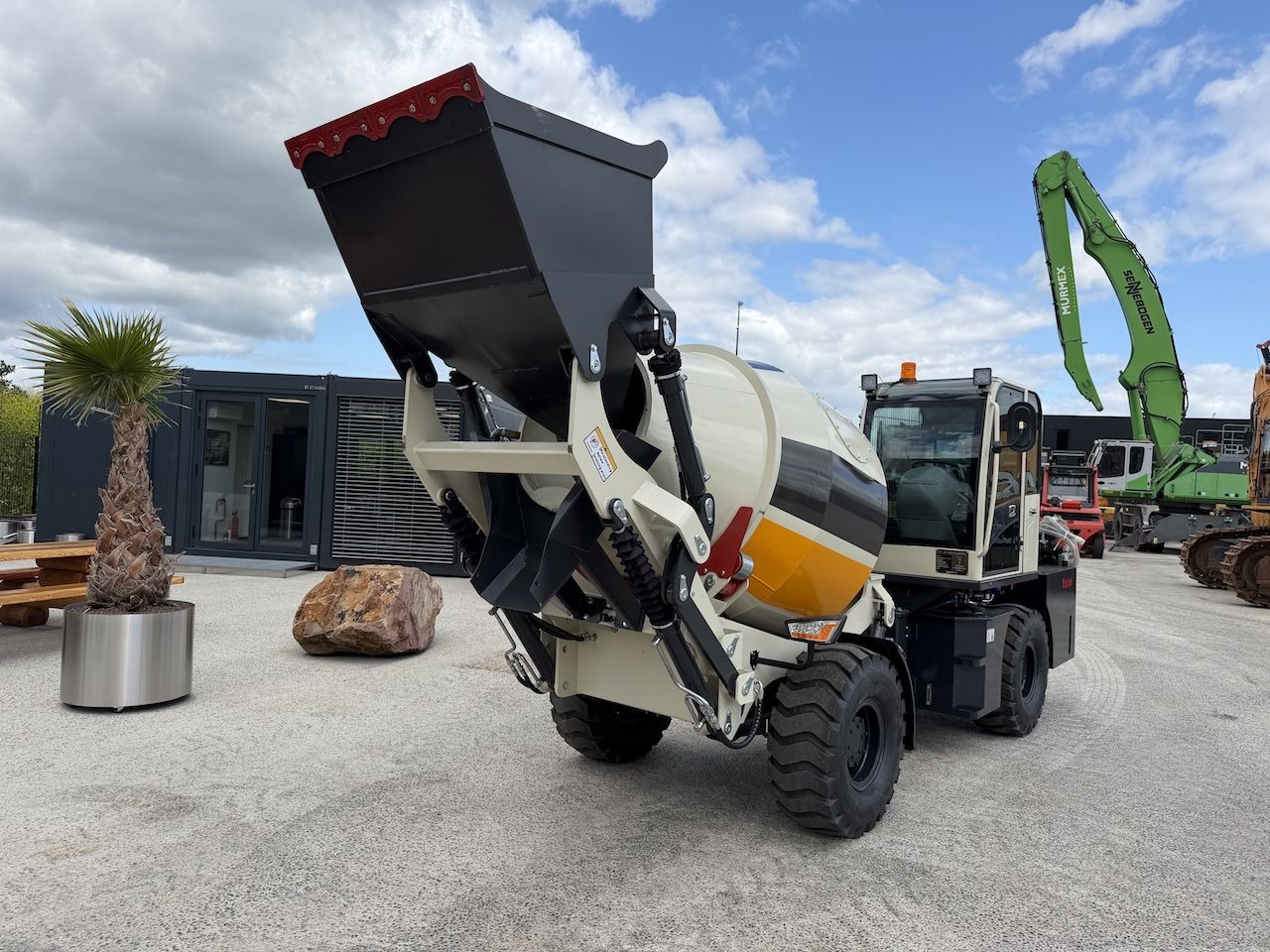 Merlo HJ Power XY-1.8 Beton Mixer